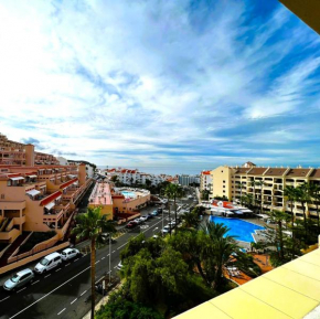 Castle Harbour Duplex - Pool & Sea Views C116